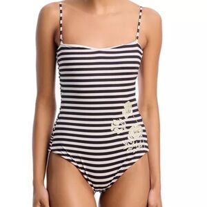JUAN DE DIOS Las Balsas Embroidered One Piece Swimsuit NWTs Size Medium Resort